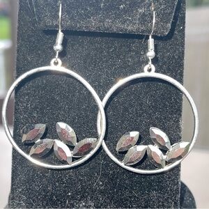 Silver toned round Drop wired Earrings